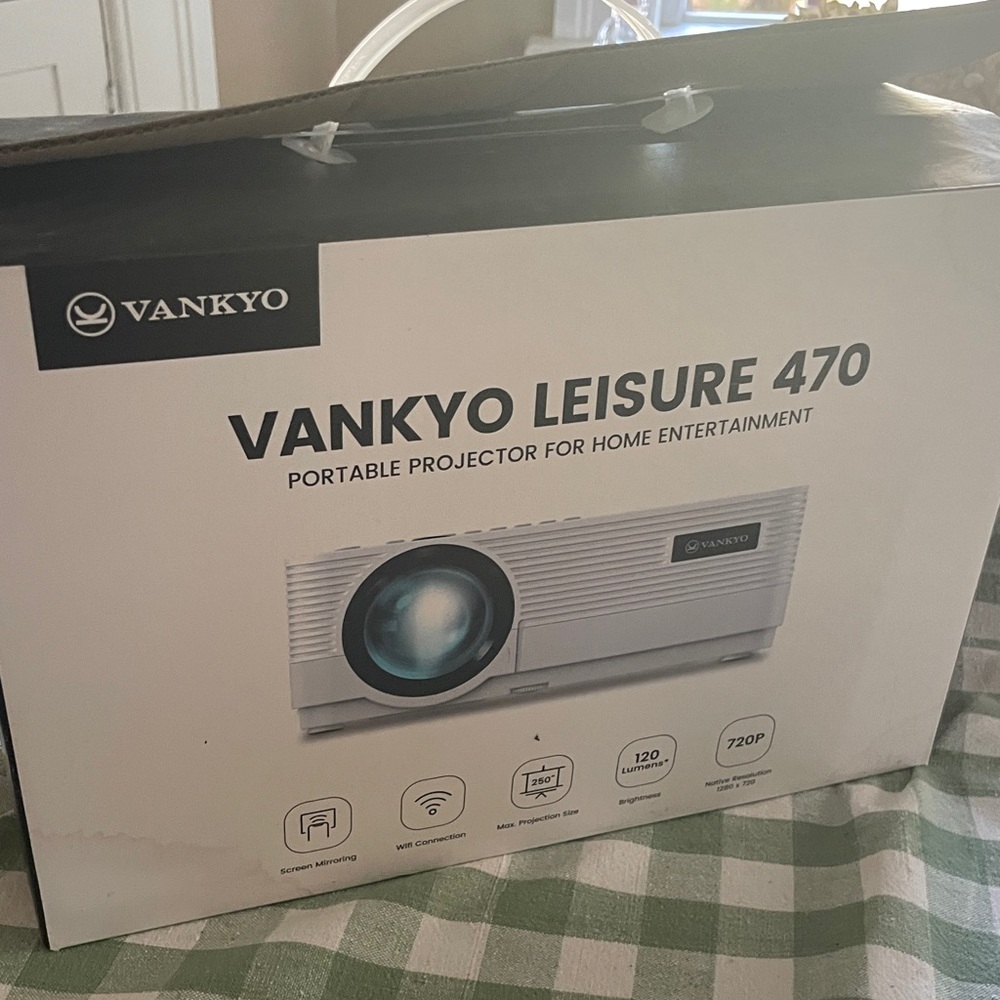 Leisure 470 Portable Projector - White